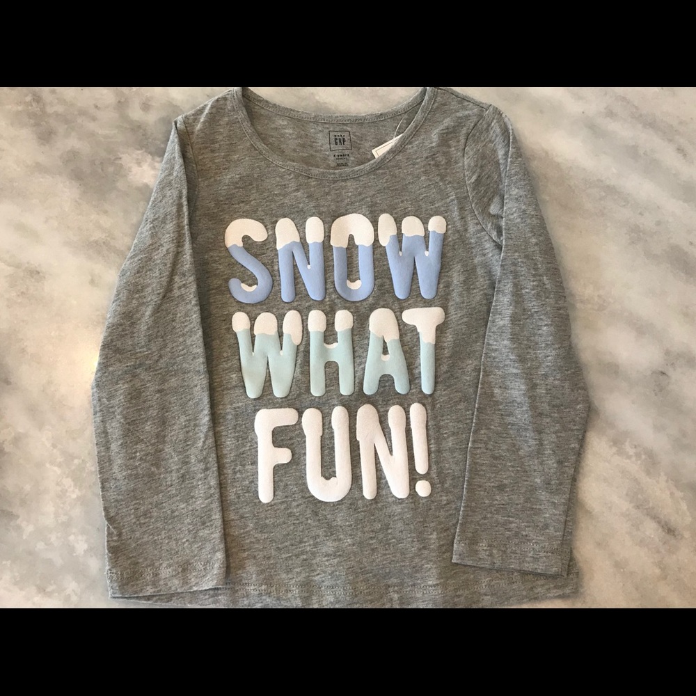 Gap “Snow what fun” long sleeve